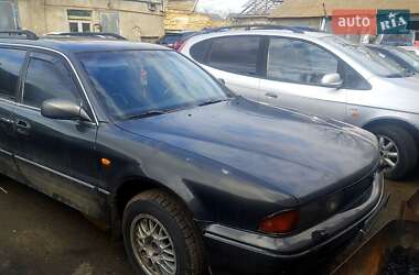 Характеристики Mitsubishi Sigma Седан