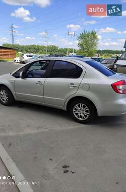Характеристики Suzuki SX4 Седан