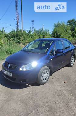 Характеристики Suzuki SX4 Седан