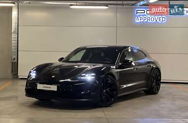 Цены Porsche Taycan Седан