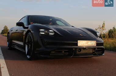 Ціни Porsche Taycan Седан