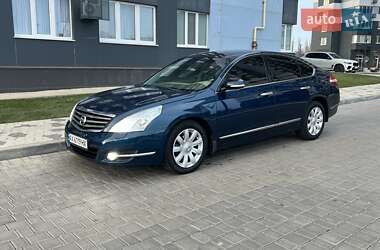 Характеристики Nissan Teana Седан