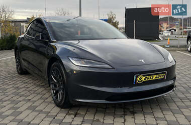 Цены Tesla Седан