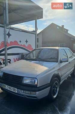 Характеристики Volkswagen Vento Седан