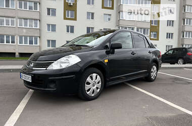 Характеристики Nissan Versa Седан