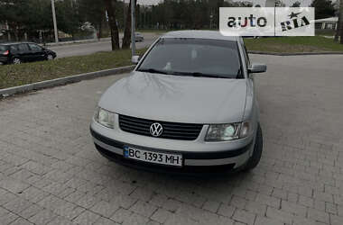 Ціни Volkswagen Седан в Новояворівську