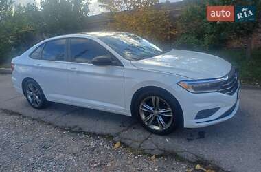 Ціни Volkswagen Седан в Ромнах