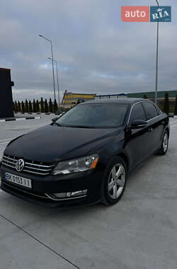 Цены Volkswagen Седан в Звягеле