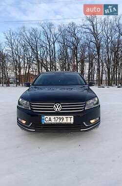 Цены Volkswagen Седан в Умани