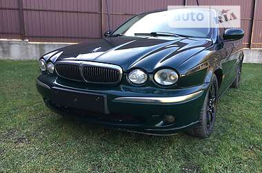 Характеристики Jaguar X-Type Седан