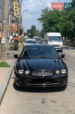 Характеристики Jaguar X-Type Седан