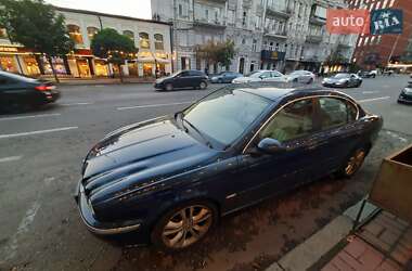 Характеристики Jaguar X-Type Седан