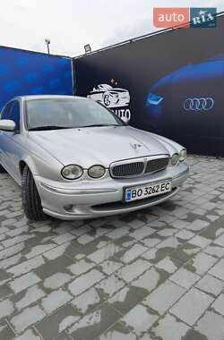 Характеристики Jaguar X-Type Седан