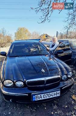 Характеристики Jaguar X-Type Седан