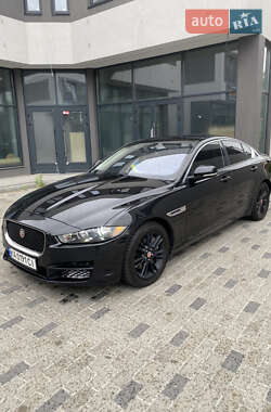 Ціни Jaguar XE Седан