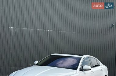 Ціни Jaguar XE Седан