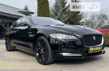 Характеристики Jaguar XF Седан