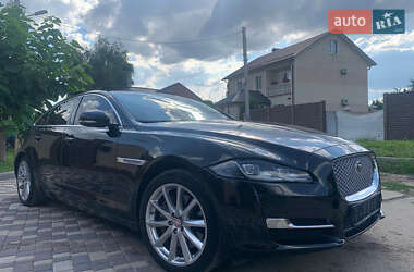 Характеристики Jaguar XJ Седан