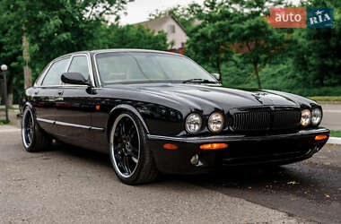 Характеристики Jaguar XJ Седан