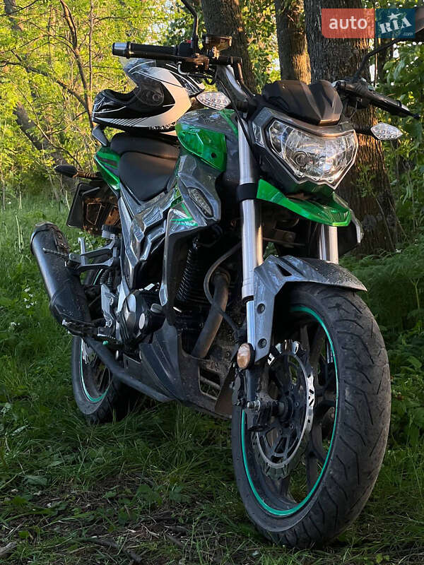 Мотоцикл Классік Senke Leopard