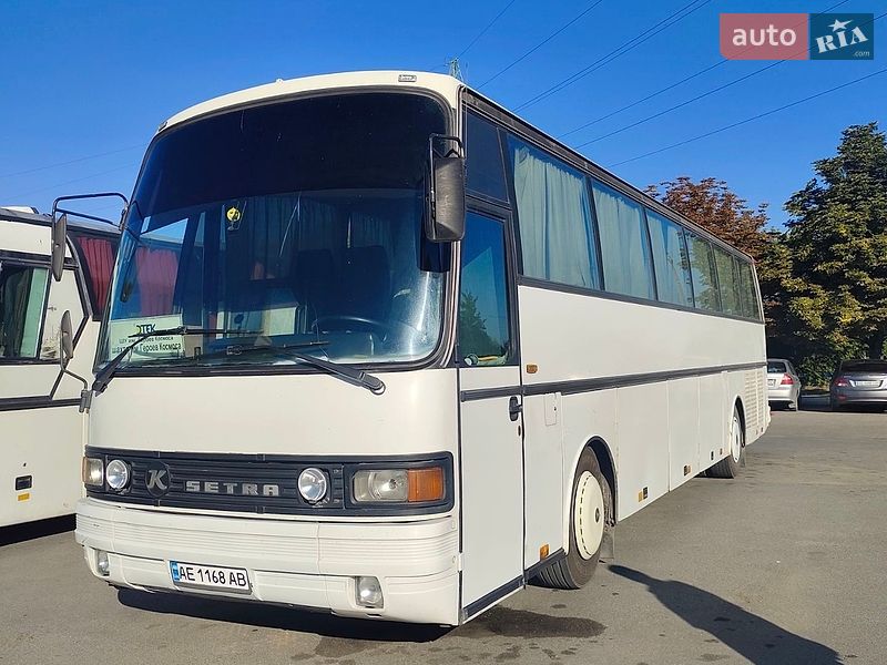 Setra 215