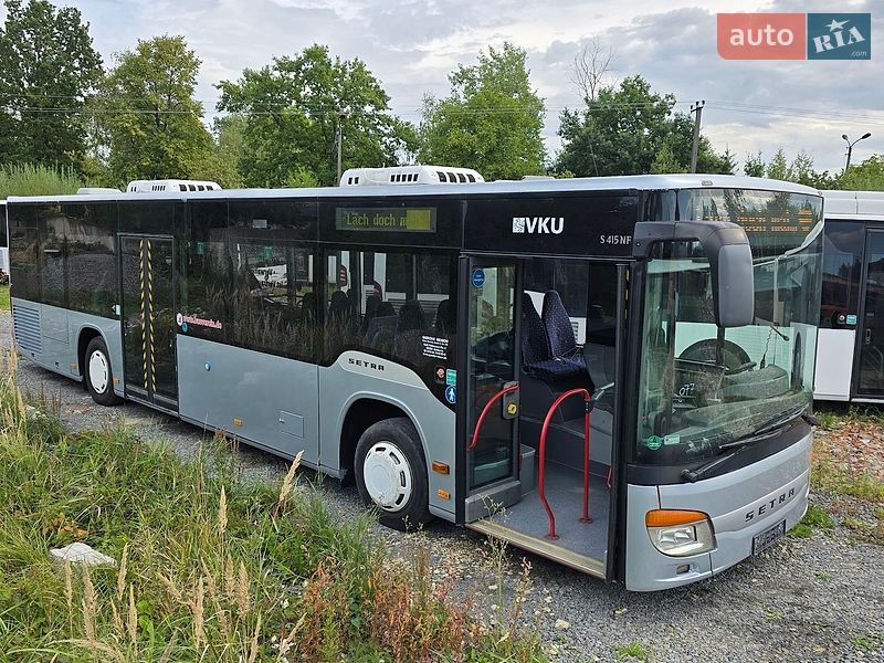 Setra S415