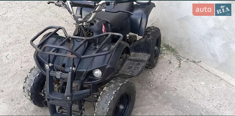 Shark 300 Titan