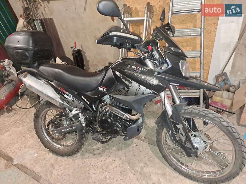 Мотоцикл Позашляховий (Enduro) Shineray Tricker 250