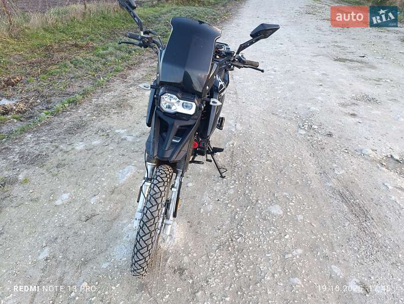 Мотоцикл Спорт-туризм Shineray X-Trail 200