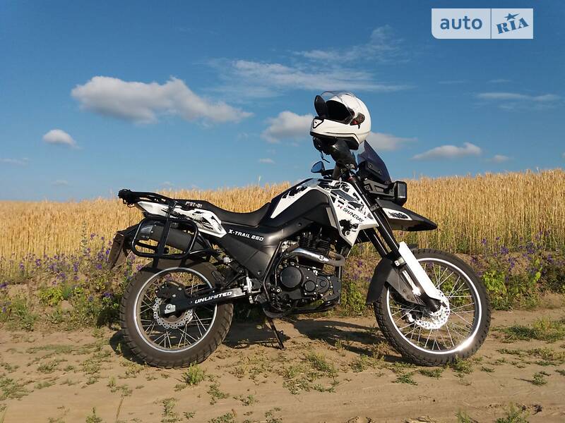 Мотоцикл Туризм Shineray X-Trail 250