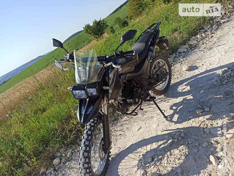 Мотовсюдиход Shineray X-Trail 250