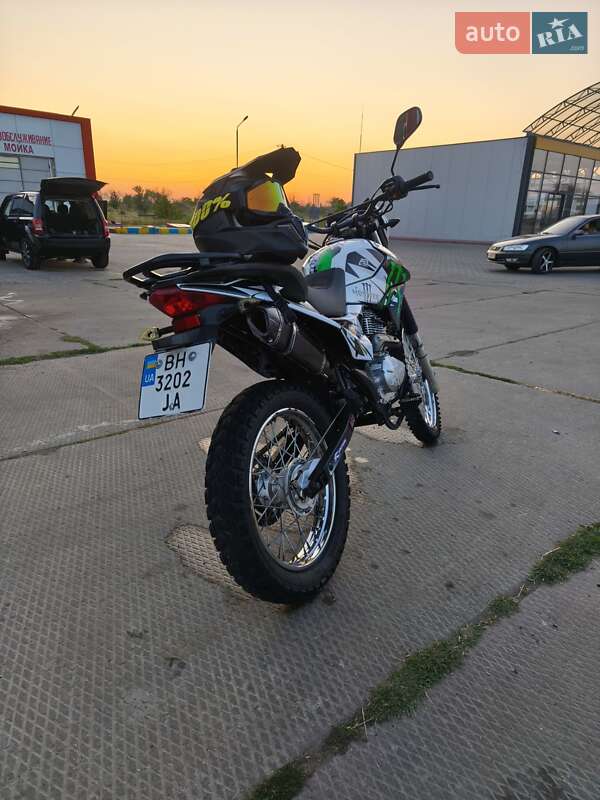 Мотоцикл Позашляховий (Enduro) Shineray XY 200GY-6C