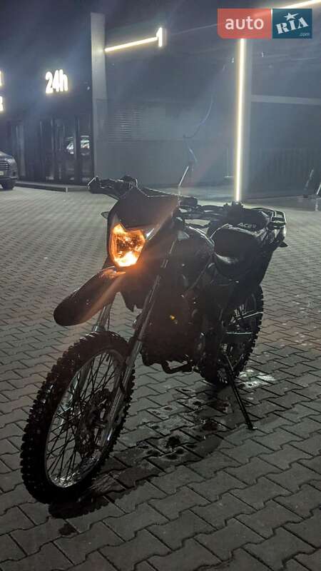 Мотоцикл Багатоцільовий (All-round) Shineray XY 250GY-6C Light