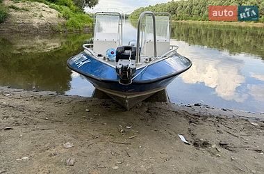 Лодка Silver Hawk 2002 в Чернигове