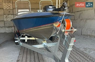 Лодка Silver Hawk 2002 в Чернигове