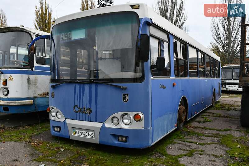 Скиф 5204
