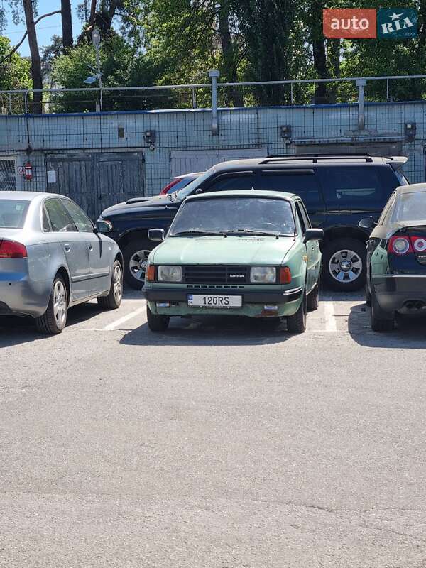 Легковые Skoda 120