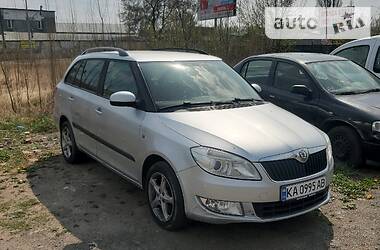 Skoda Fabia tsi  2012