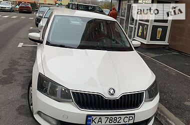 Skoda Fabia  2015