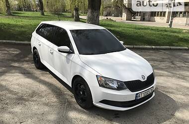 Skoda Fabia  2015