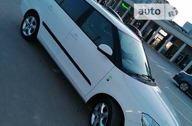 Skoda Fabia  2012
