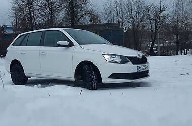 Skoda Fabia  2015