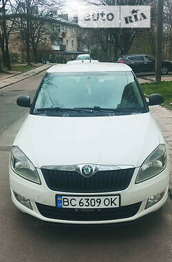 Skoda Fabia  2011