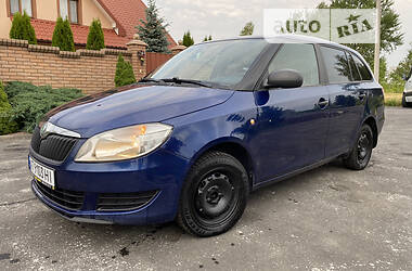 Skoda Fabia  2010