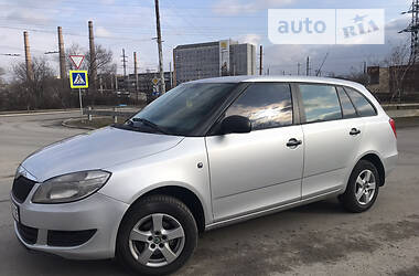 Skoda Fabia  2011