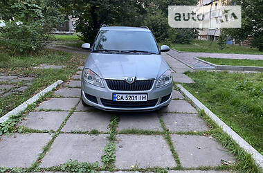 Skoda Fabia  2011