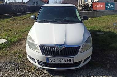 Skoda Fabia  2010