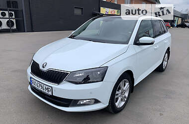 Skoda Fabia  2015