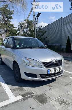 Skoda Fabia  2014