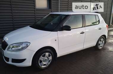 Skoda Fabia  2012